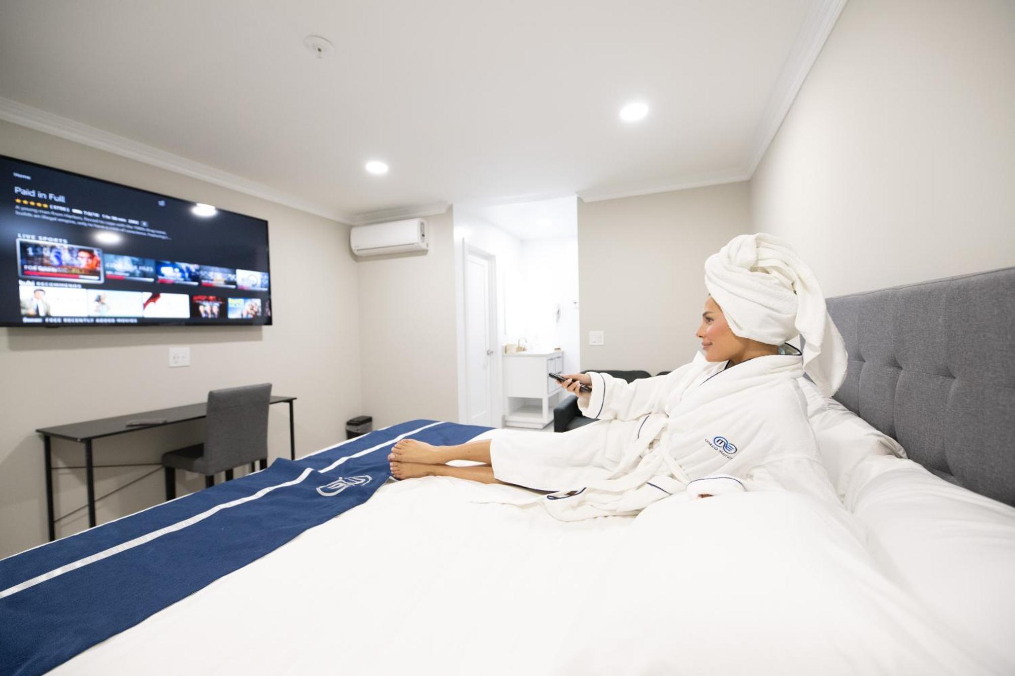4 Budget-Friendly Hotels Close to City Terrace Park, LA